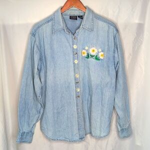 COPY - 90 Outrageous Sports button down Denim with embroidered daisies, Size La…